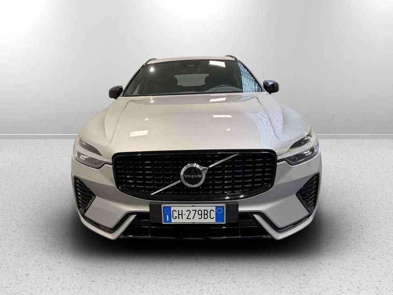 Usata Volvo XC60 R-Design 211 CV (155 kW) 2021 Argento SUV