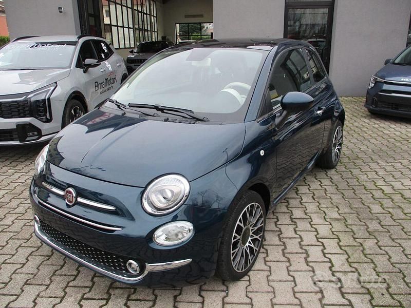 Usata Fiat 500 Dolcevita 69 CV (50 kW) 2023 Blu Utilitaria
