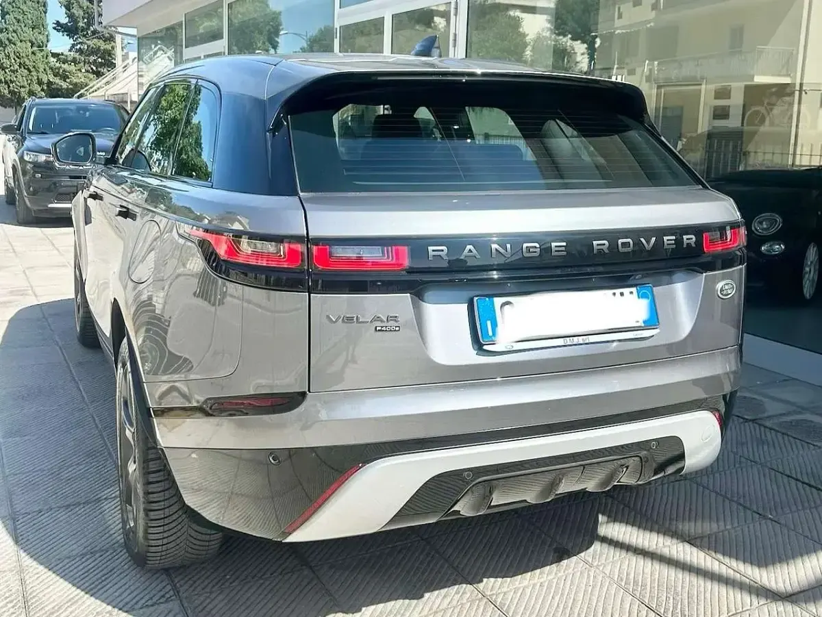 Usata Land Rover Range Rover Velar R-Dynamic 300 CV (220 kW) 2022 Grigio SUV