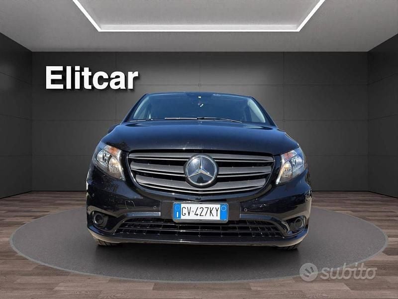 Usata Mercedes Vito 163 CV (119 kW) 2023 Nero Furgone