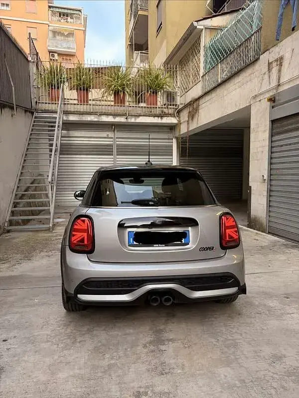 Usata Mini Cooper S Sport 192 CV (141 kW) 2024 Utilitaria