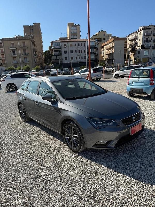 Usata Seat Leon ST Style 110 CV (80 kW) 2016 Grigio Station wagon