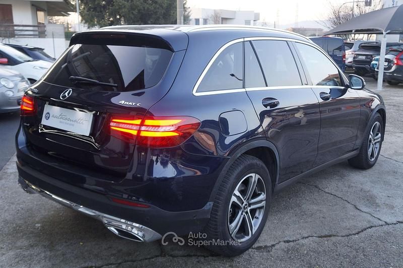 Usata Mercedes GLC450 AMG 170 CV (125 kW) 2017 Blu SUV