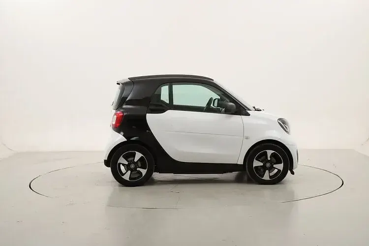 Begagnad Smart ForTwo Coupé Passion 41 kW (56 HK) 2022 Halvkombi