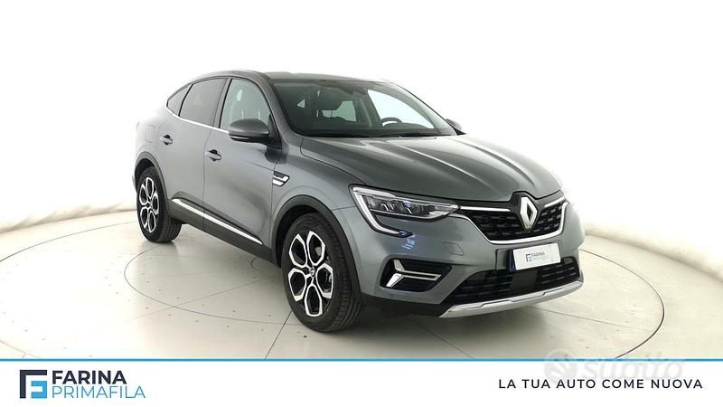 Usata Renault Arkana Intens 143 CV (105 kW) 2021 Grigio scuro SUV