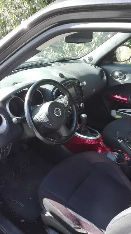 Usata Nissan Juke Acenta 110 CV (80 kW) 2011 Marrone SUV