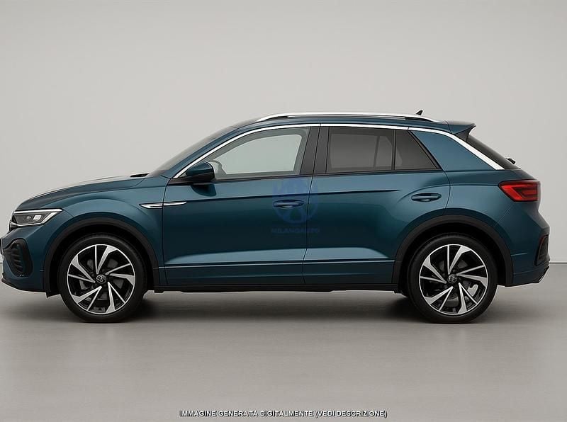 Usata VW T-Roc R-line 150 CV (110 kW) 2025 Blu SUV
