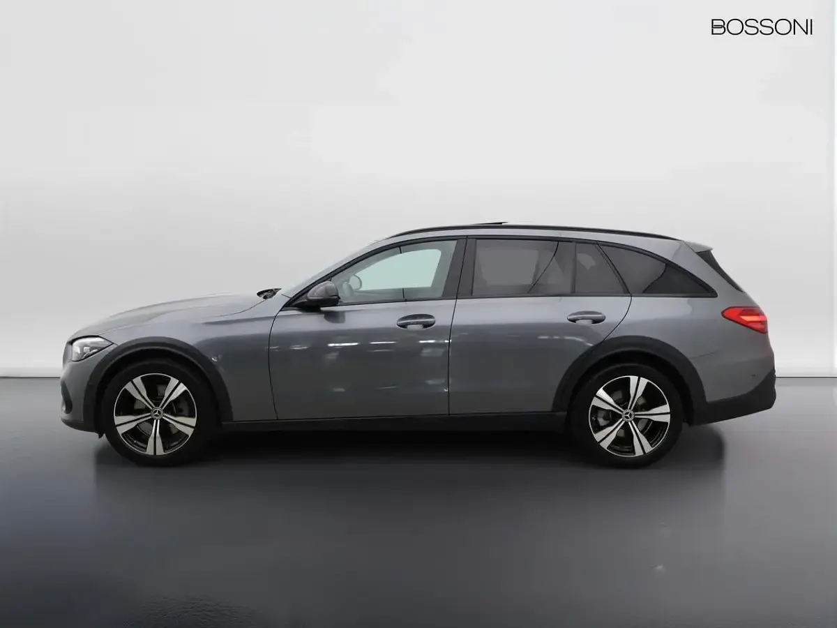 Usata Mercedes 220 Premium 197 CV (144 kW) 2024 Grigio Station wagon