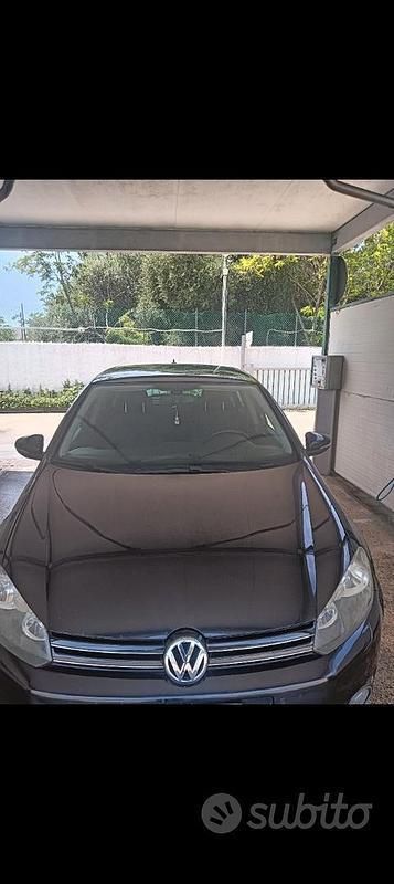 Usata VW Golf VI 105 CV (77 kW) 2012 Nero Utilitaria