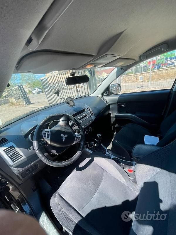 Usata Mitsubishi Outlander 177 CV (130 kW) 2007 Nero SUV