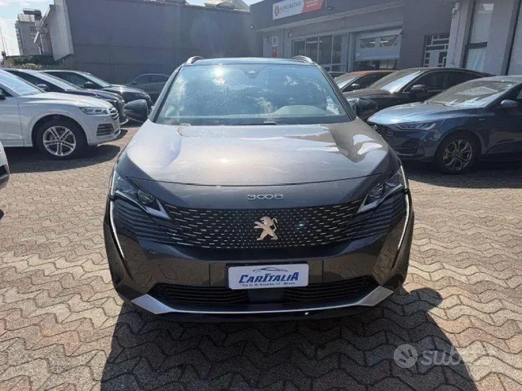 Usata Peugeot 3008 GT 181 CV (133 kW) 2022 Grigio scuro SUV