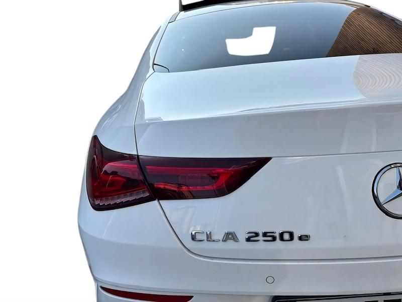 Usata Mercedes CLA250e Premium 118 CV (86 kW) 2024 Bianco Berlina