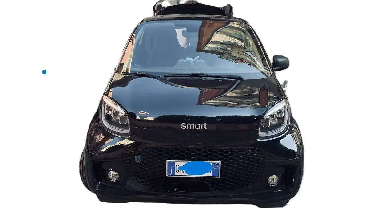 Usata Smart ForTwo Coupé Passion 41 kW (56 CV) 2022 Nero Utilitaria