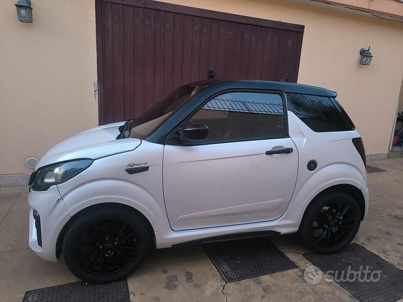 Usata Ligier JS50 2023 Bianco Utilitaria