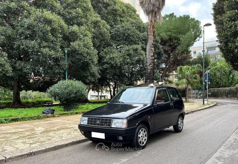 Usata Autobianchi Y10 56 CV (41 kW) 1991 Nero Utilitaria