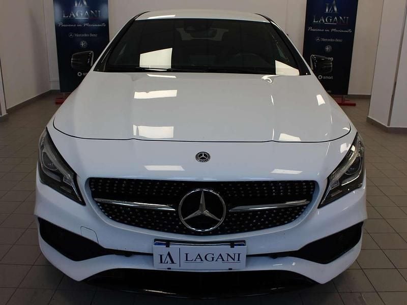 Usata Mercedes CLA200 Shooting Brake Premium 136 CV (100 kW) 2019 Bianco Station wagon
