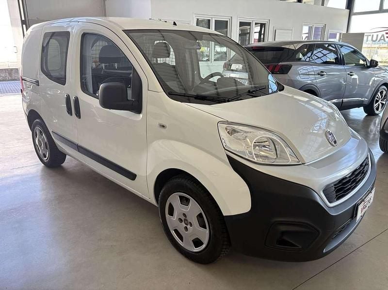 Usata Fiat Fiorino 95 CV (69 kW) 2021 Bianco Monovolume