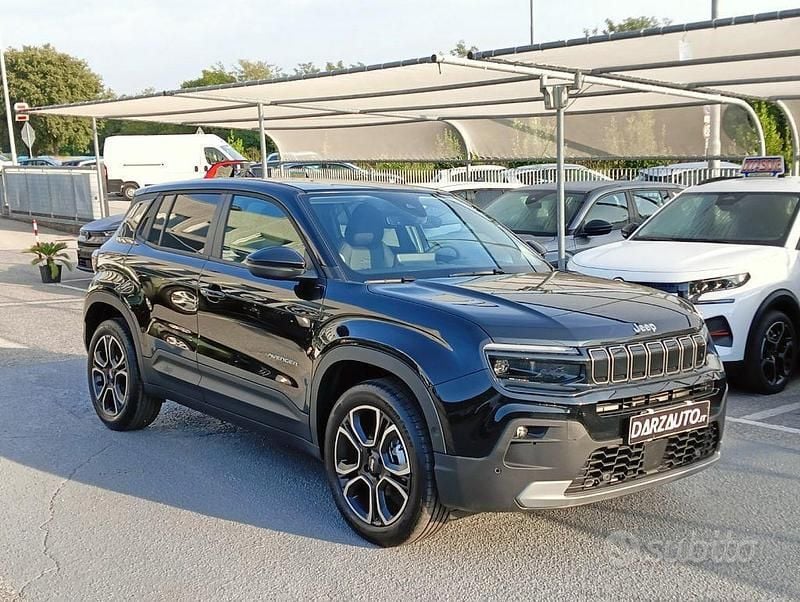 Nuova Jeep Avenger Summit 100 CV (73 kW) 2025 Nero SUV