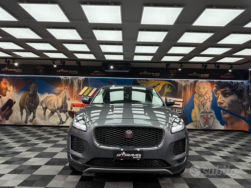 Occasion Jaguar E-Pace SE 180 ch (132 kW) 2019 Gris SUV