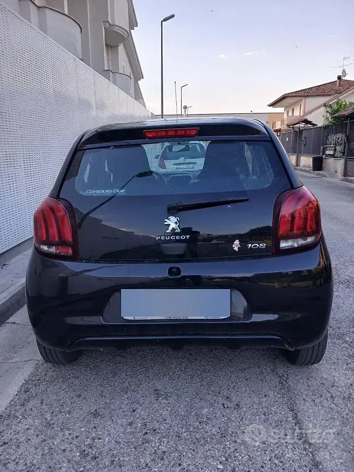 Usata Peugeot 108 72 CV (52 kW) 2019 Nero Berlina