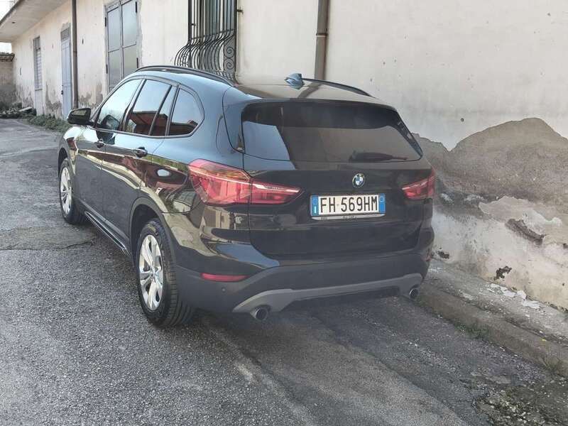 Usata 2017 BMW X1 Sport Line SUV | 16.800 € (Super prezzo) - Immagine 1/4