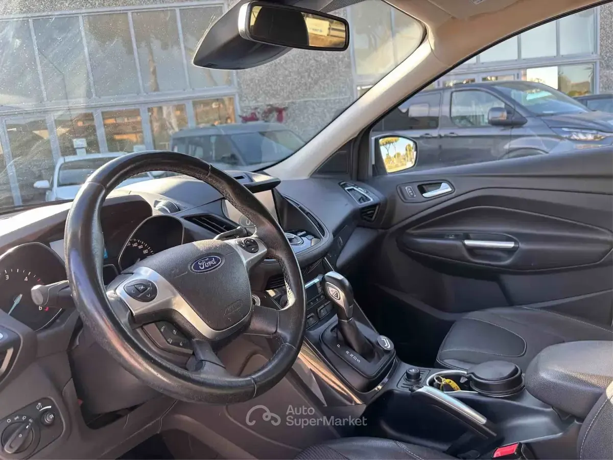 Occasion Ford Kuga Titanium 150 ch (110 kW) 2016 Blanc SUV
