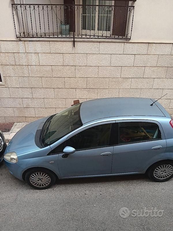 Blu Usata 2007 Fiat Grande Punto Utilitaria | 1500 € (Super prezzo) - Immagine 1/1