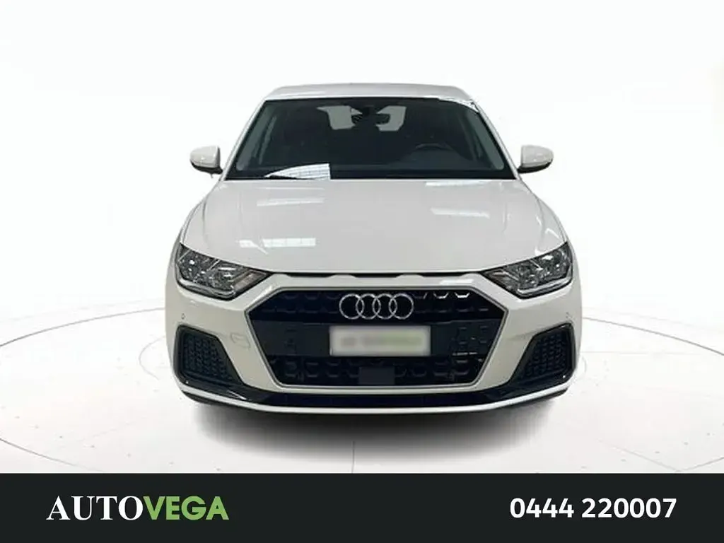 Usata Audi A1 Sportback Advanced Plus 110 CV (80 kW) 2023 Bianco / pastello Utilitaria