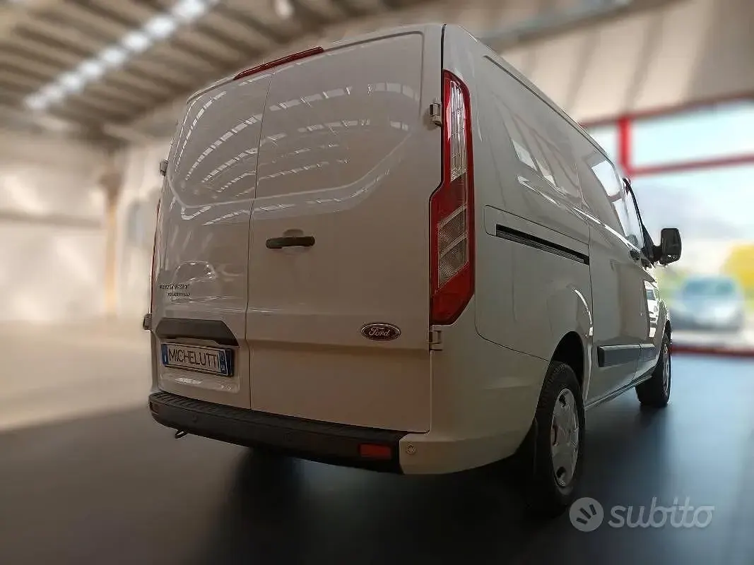 Usata Ford 300 Trend 130 CV (95 kW) 2019 Bianco Monovolume