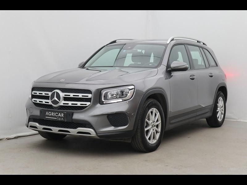 Grigio Usata 2023 Mercedes GLB180 Business SUV | 28.900 € (Ottimo prezzo) - Immagine 1/4