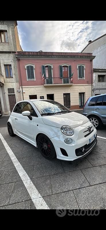 Usata Abarth 500 135 CV (99 kW) 2008 Bianco Utilitaria