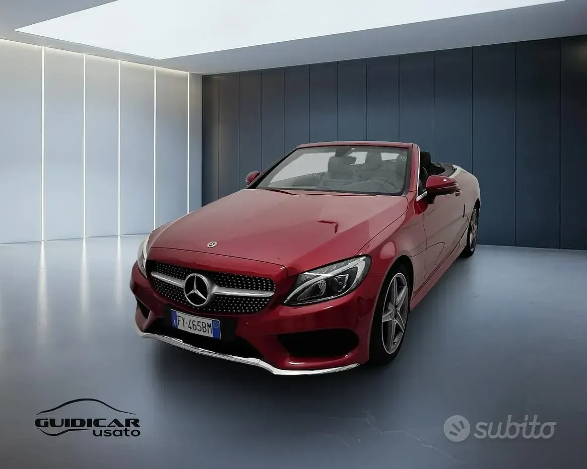 Usata Mercedes 220 Premium 170 CV (125 kW) 2018 Rosso Cabrio