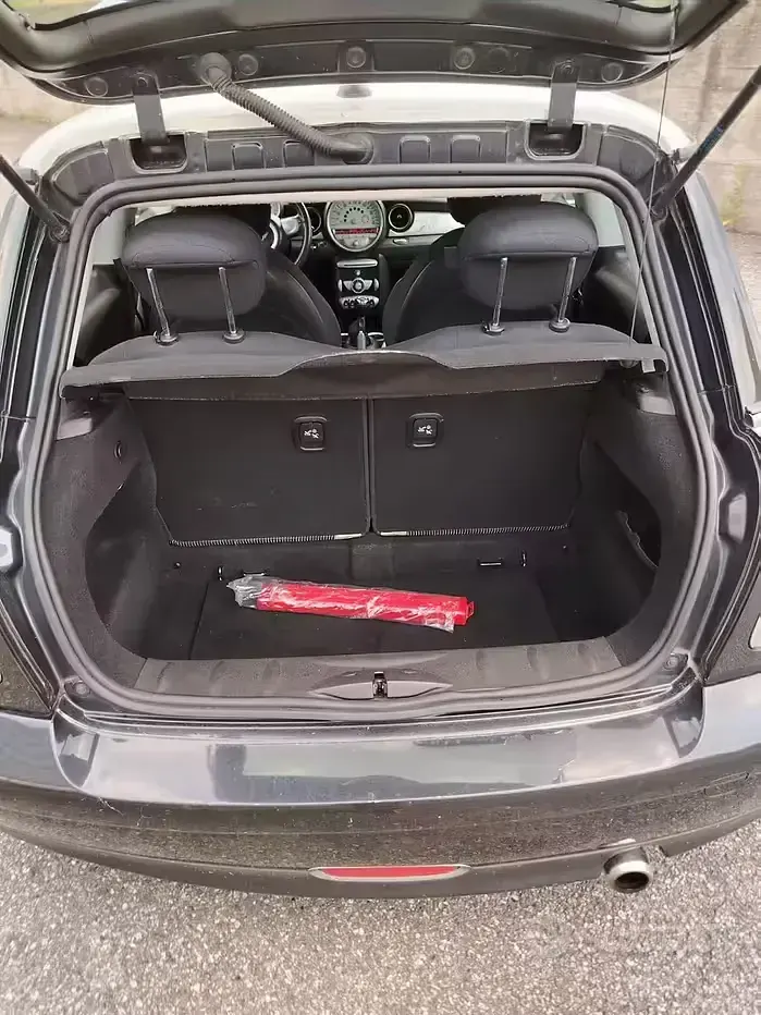 Usata Mini ONE 95 CV (69 kW) 2008 Nero Utilitaria