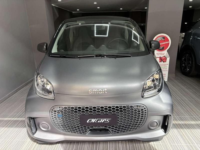 Usata Smart ForTwo Coupé Passion 41 kW (56 CV) 2022 Grigio opaco Utilitaria