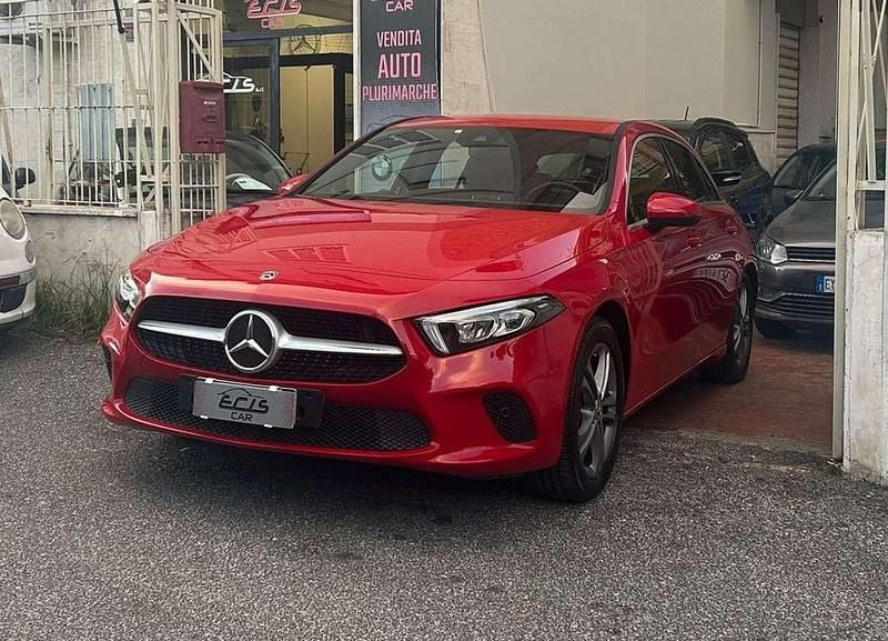 Usata Mercedes A200 163 CV (119 kW) 2018 Rosso Berlina