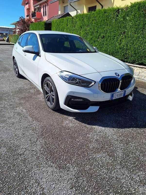 Usata BMW 116 Sport Line 116 CV (85 kW) 2020 Utilitaria