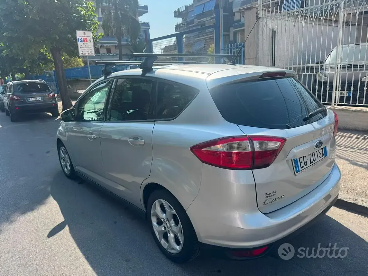 Usata Ford C-MAX Titanium 116 CV (85 kW) 2011 Grigio Monovolume