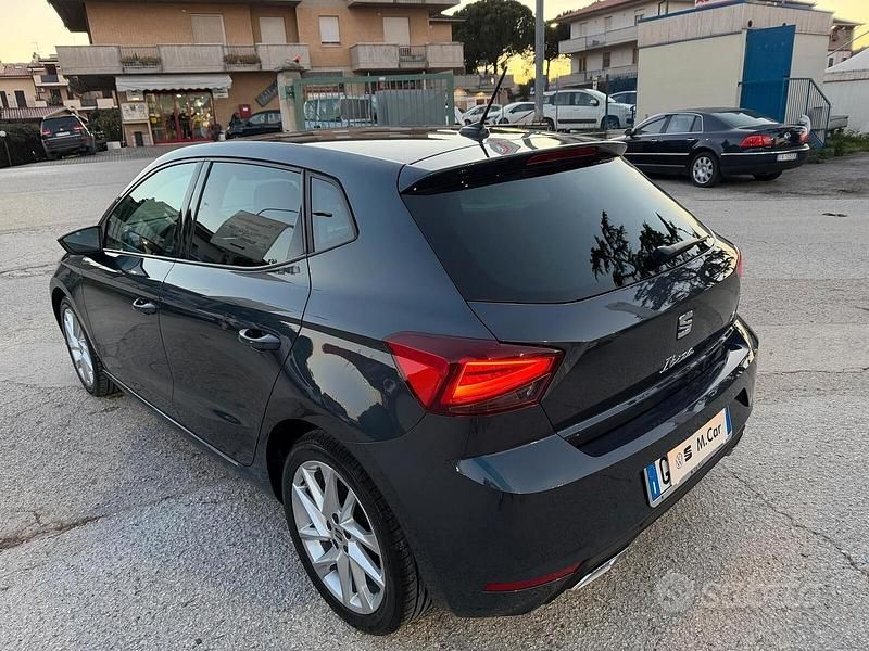 Usata Seat Ibiza FR 95 CV (69 kW) 2025 Grigio Utilitaria