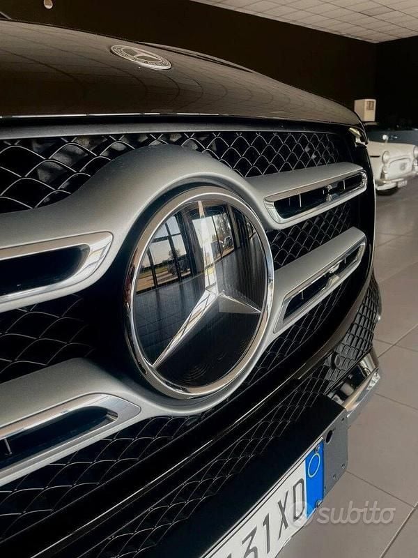 Usata Mercedes GLE300 272 CV (200 kW) 2022 Nero SUV