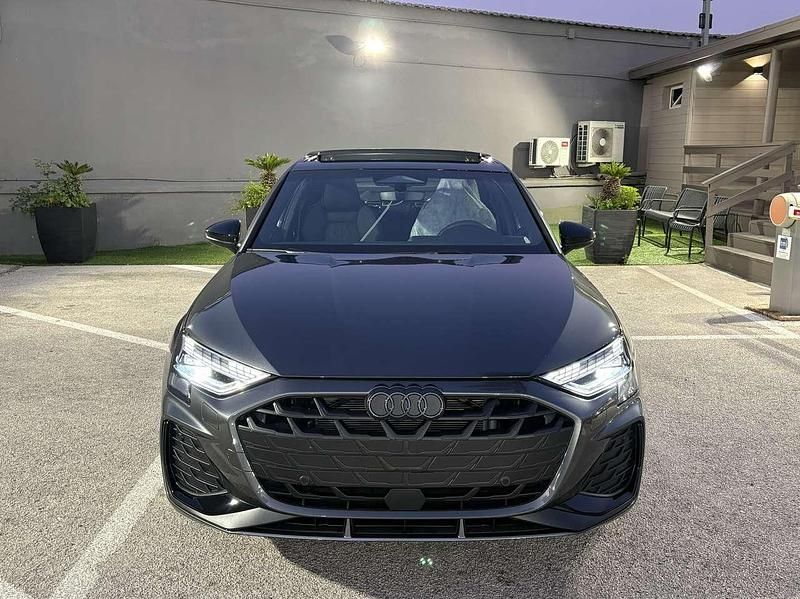 Nuova Audi A3 S-Line 150 CV (110 kW) 2026 Grigio Berlina