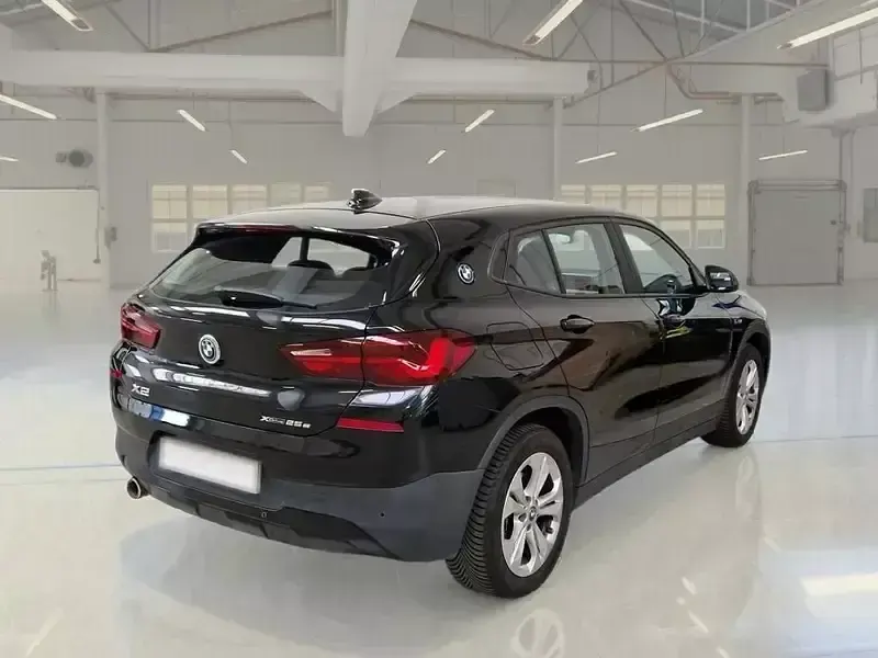 Usata BMW X2 125 CV (91 kW) 2023 Nero SUV