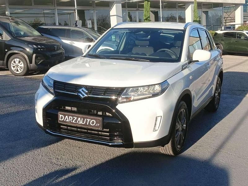 Nuova Suzuki Vitara Cool 110 CV (80 kW) 2025 Bianco artico SUV