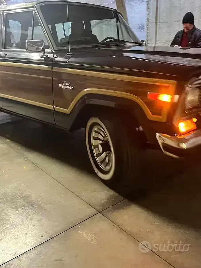 Usata Jeep Wagoneer 1984 Blu