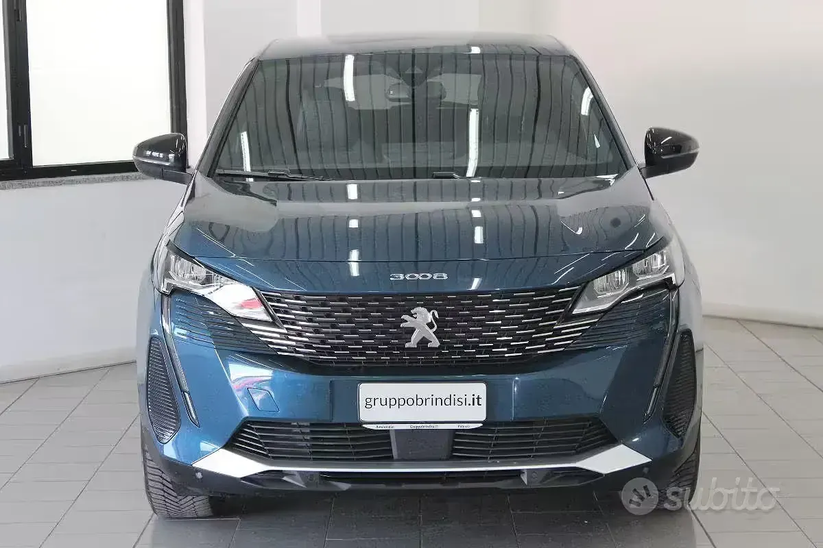 Usata Peugeot 3008 Allure 131 CV (96 kW) 2023 Blu SUV