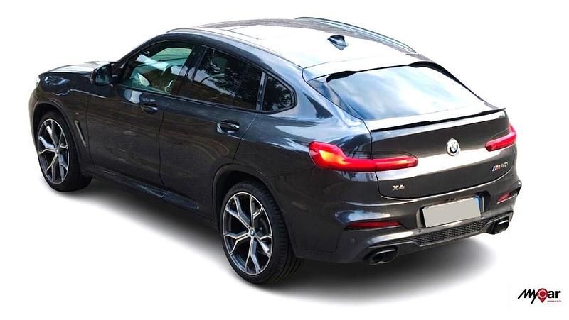 Usata BMW X4 Comfort Edition 360 CV (264 kW) 2022 Grigio SUV