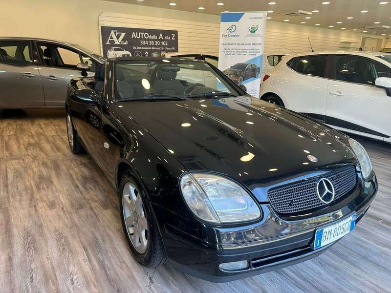 Usata Mercedes SLK200 197 CV (144 kW) 2000 Nero Cabrio