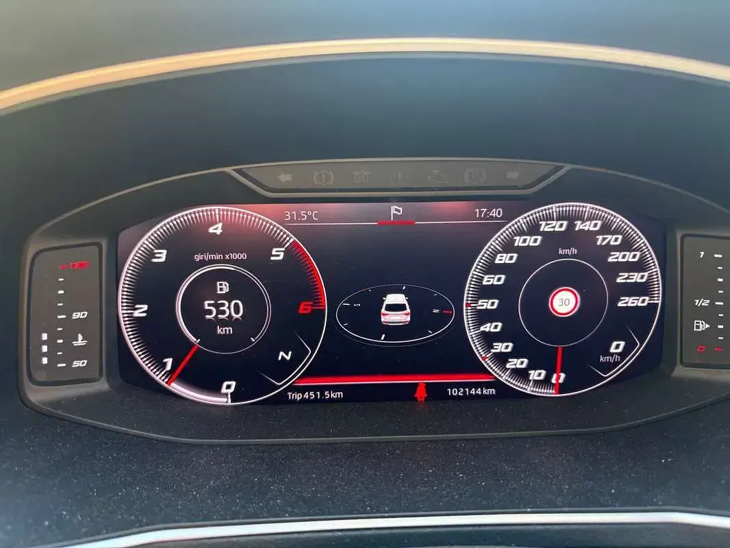 Usata Seat Tarraco 4Drive 150 CV (110 kW) 2019 Nero SUV