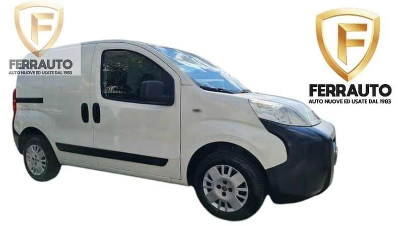 Bianco Usata 2013 Fiat Fiorino Trekking Monovolume | 4490 € (Buon prezzo) - Immagine 1/4