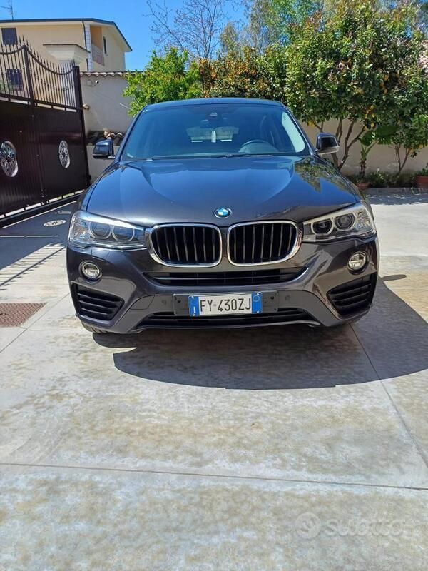 Usata BMW X4 Efficient Dynamics 190 CV (139 kW) 2015 Nero SUV
