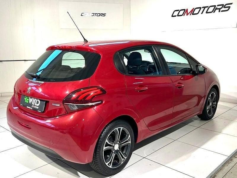 Usata Peugeot 208 Allure 82 CV (60 kW) 2017 Rosso Utilitaria